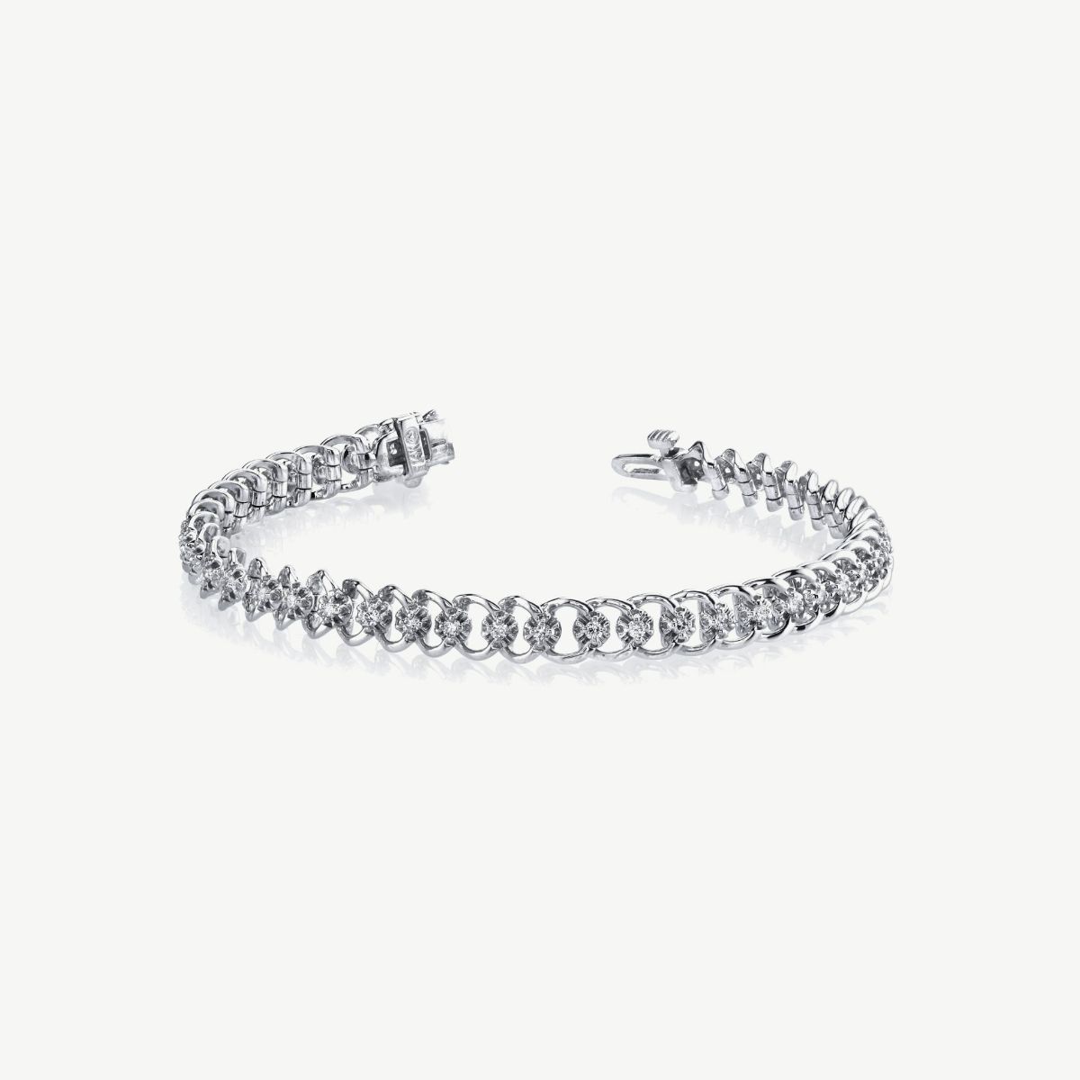 Picture of 14K White Gold Diamond Curb Link Bracelet