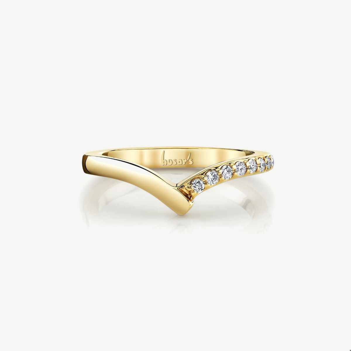 Picture of 14K Yellow Gold Diamond Chevron Band Ring