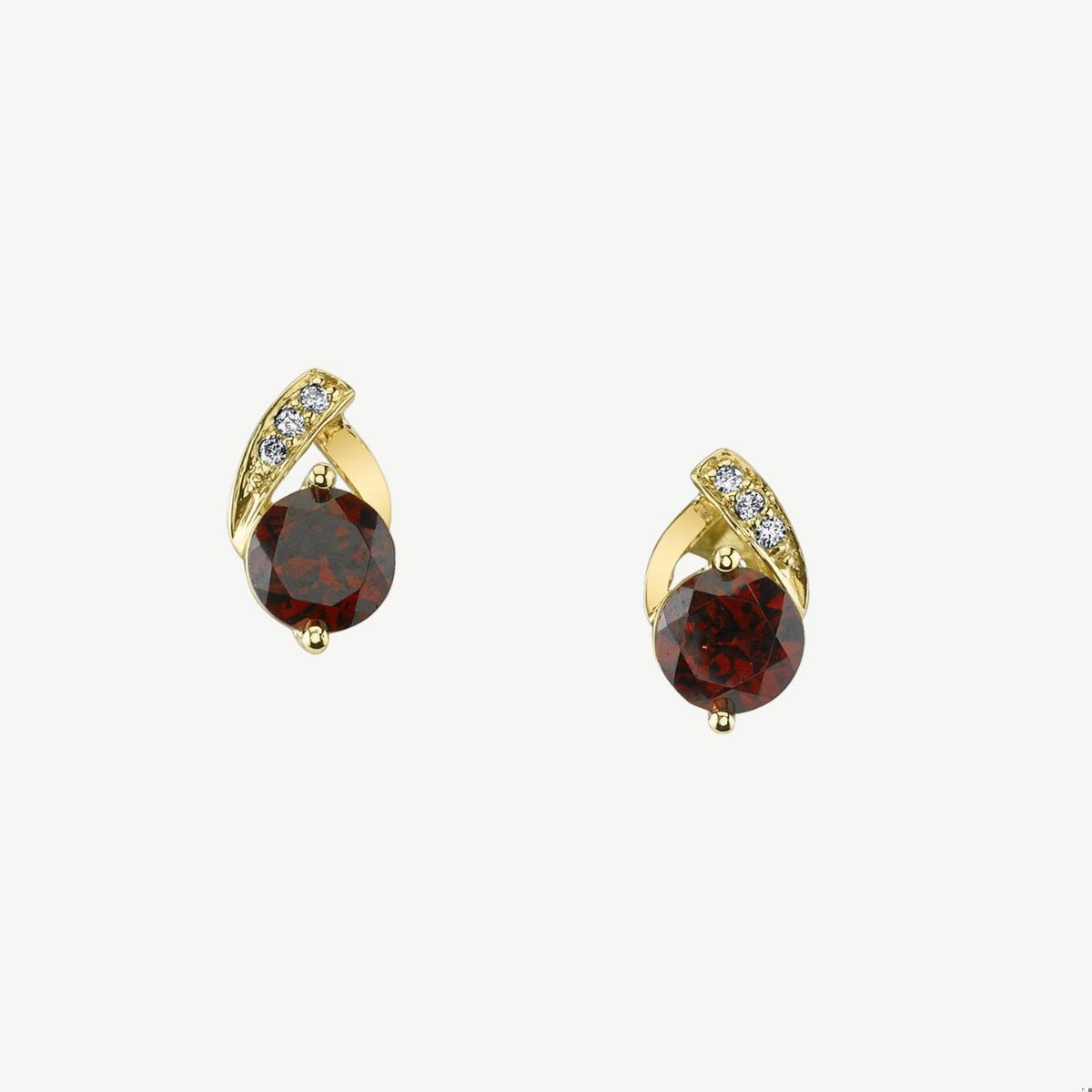 Picture of 14K Gold Pyrope Garnet Ribbon Earrings with Prong Set Rounds and Notched Posts