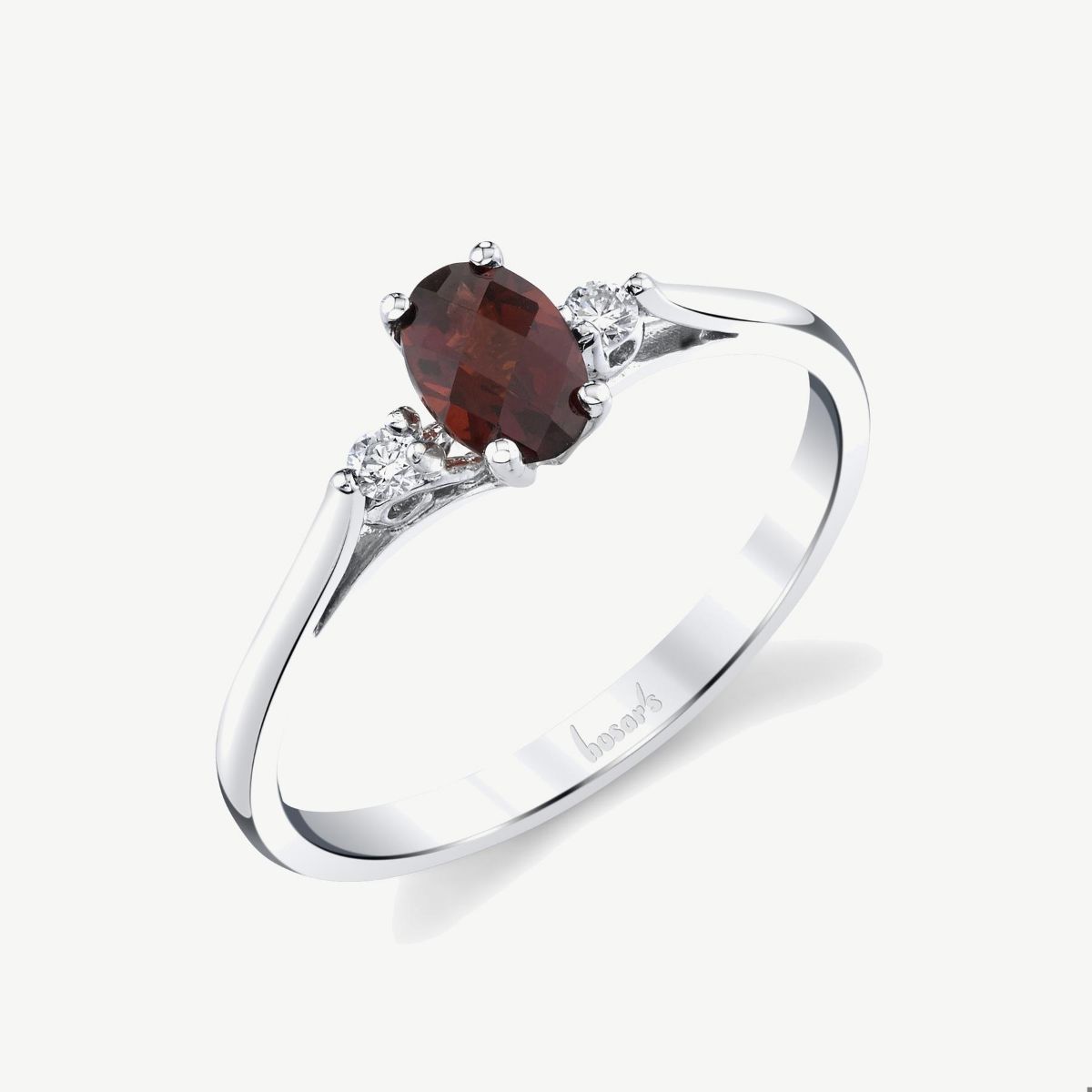 Picture of 14K Gold Pyrope Garnet Three Stone Ring with Oval Cast Head and Narrow Shank